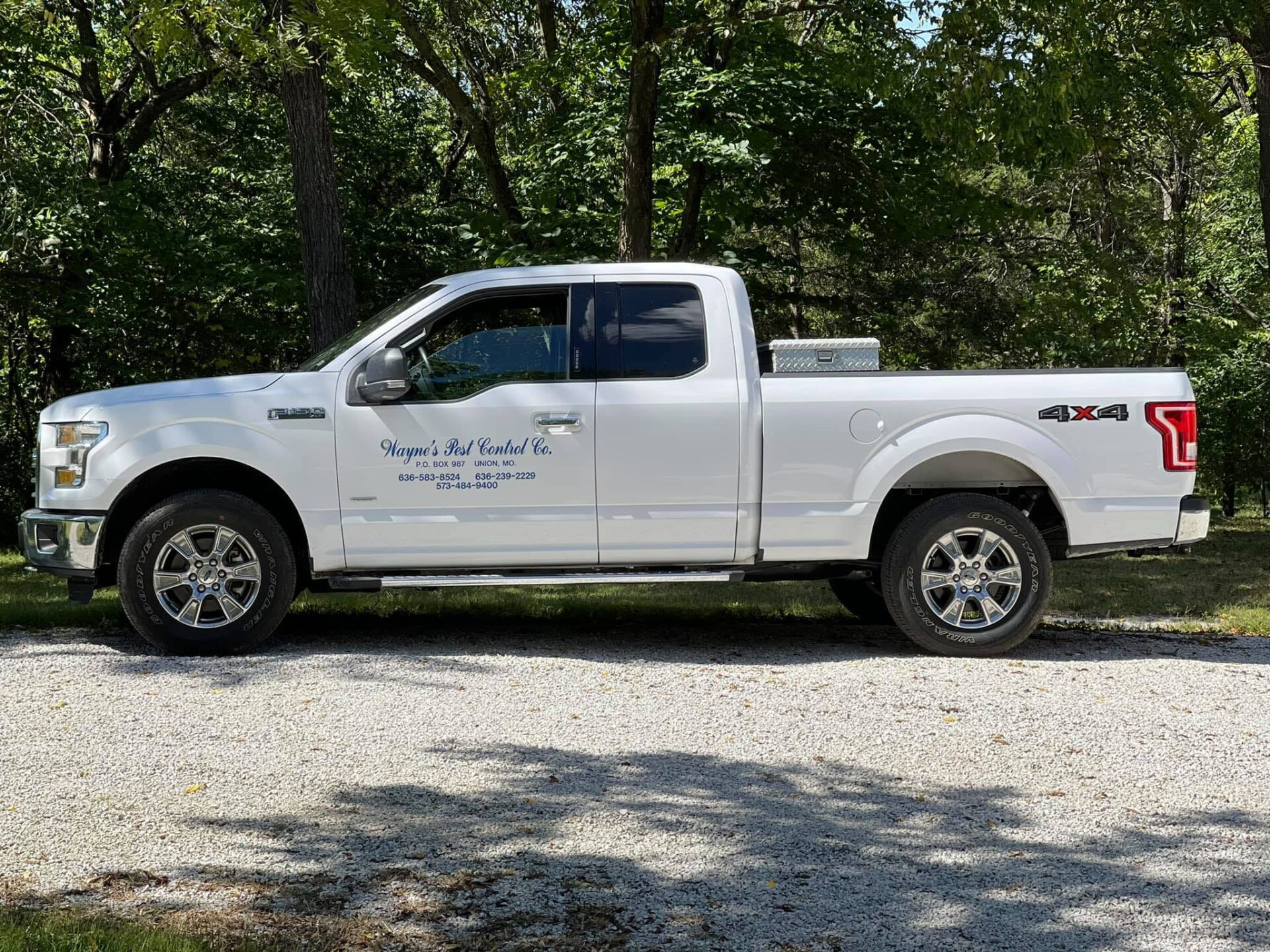 waynes pest truck waynes pest truck